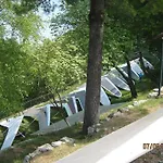 Hotel Funivia Laveno-Mombello